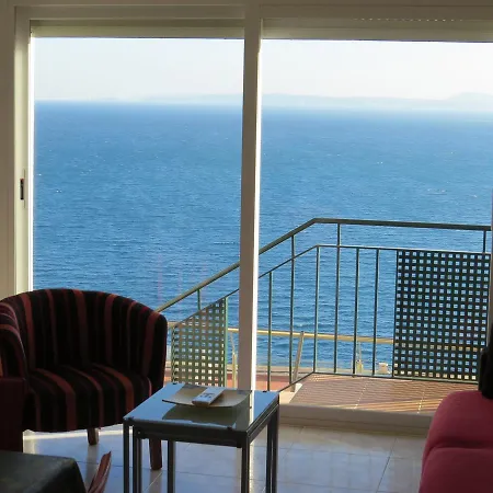 Turo Marina 3 Villa Roses
